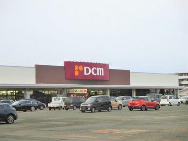 ＤCM矢巾店まで徒歩27分（2100m～2120ｍ）