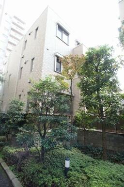 ＣＭでおなじみ信頼と実績の【積水ハウス】の賃貸住宅【シャーメゾン】です。今日から貴方も“家に帰れば積