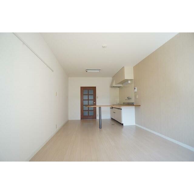 参考画像　同建物別部屋
