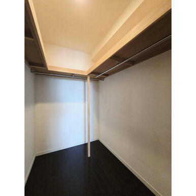 ウォークインクローゼット