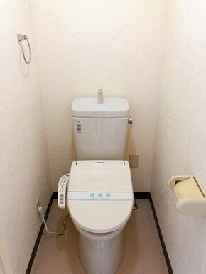 清潔感のあるトイレです
