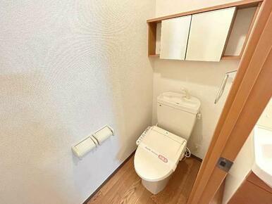 シャワー付トイレ