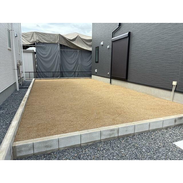 憧れの庭付き物件。どう活かすかはあなた次第！（1号棟）