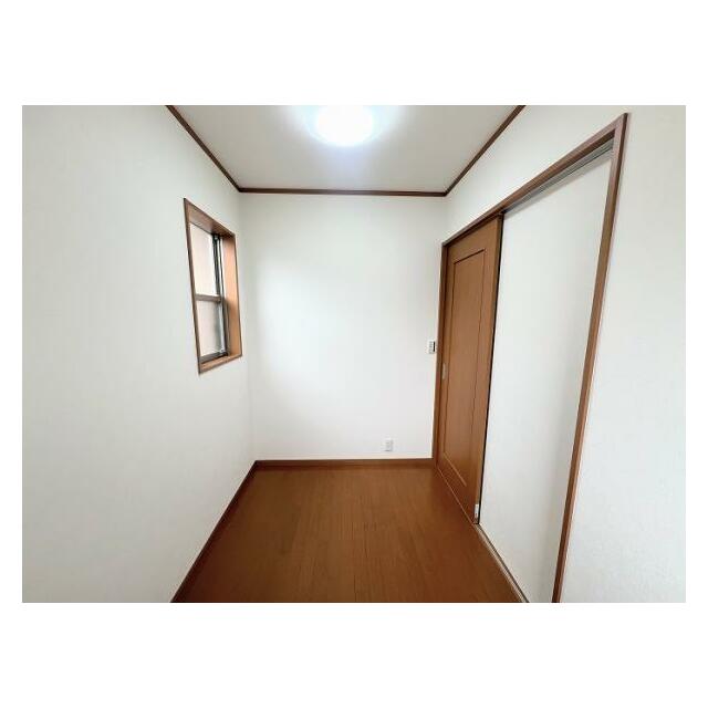 納戸約3帖