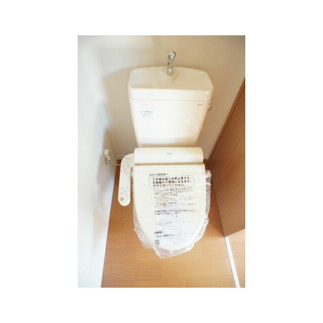 洗浄暖房付の便座は快適な暮らしを約束する必須アイテムです♪