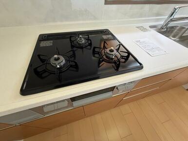 三口コンロでお料理が楽しくなるはず！