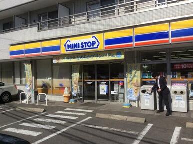 ミニストップ川崎井田店