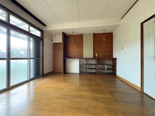 物件画像 北九州市門司区 吉志７丁目 (下曽根駅) 2階建 5DK