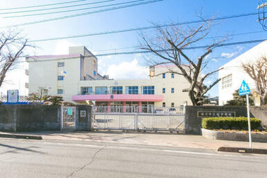 桜中学校