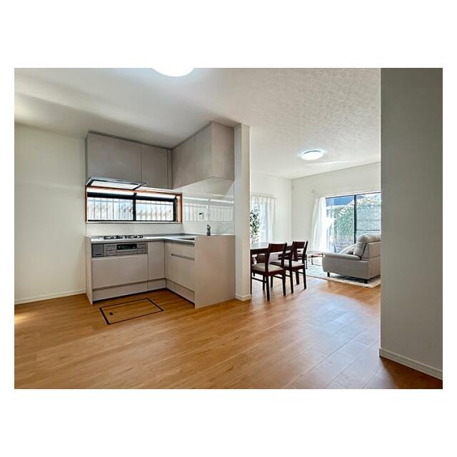 採光の取れた明るいLDK15帖