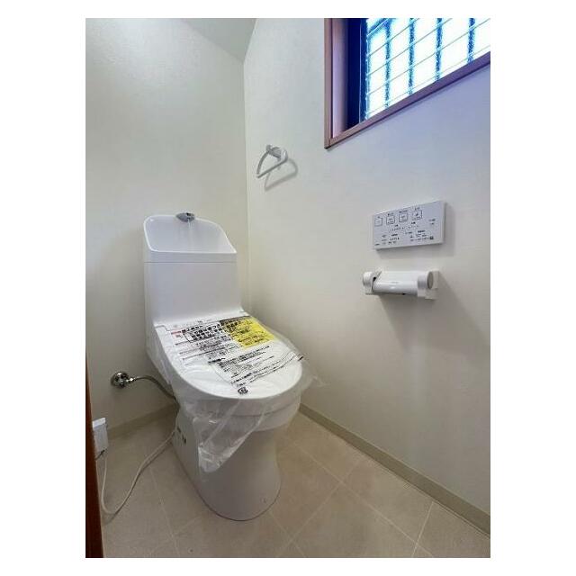 トイレ（新品交換済み）