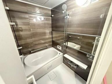 浴室暖房乾燥機付きのお風呂です！