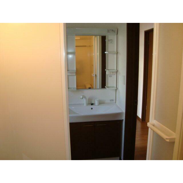 洗髪洗面化粧台