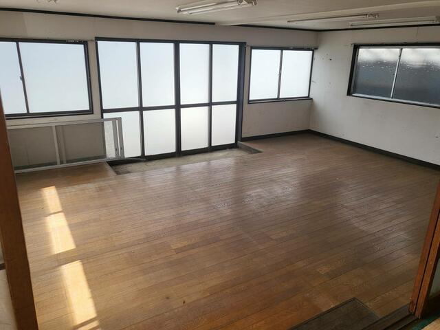 commercial 原町区南町３丁目