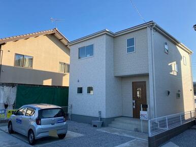 未来を鮮やかに彩る住まい（3号棟）