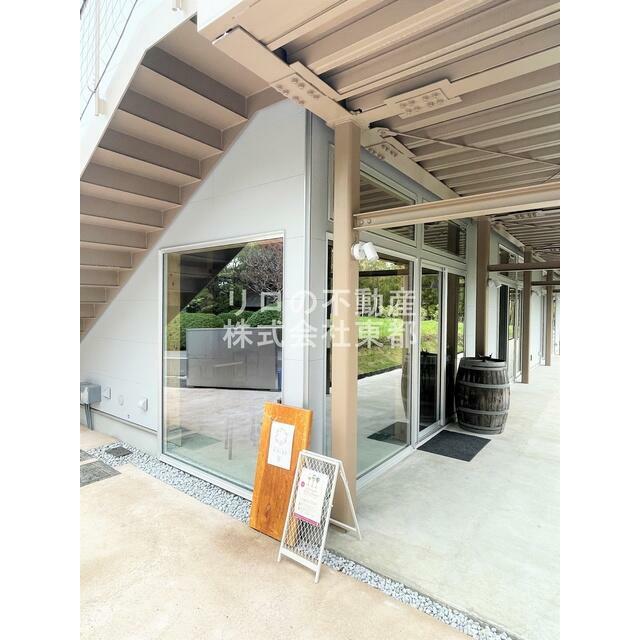 敷地内カフェや野菜直売所あり◎