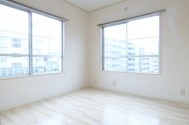 ★寝室も明るいですよ★