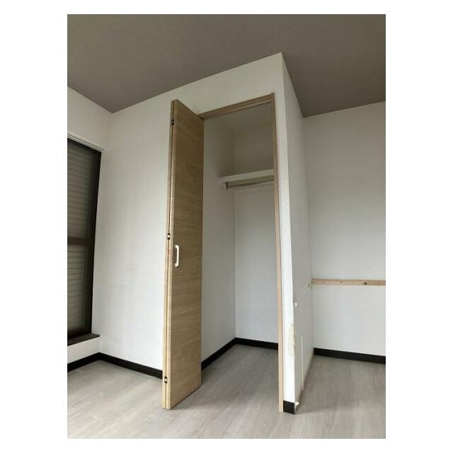 洋室クローゼット