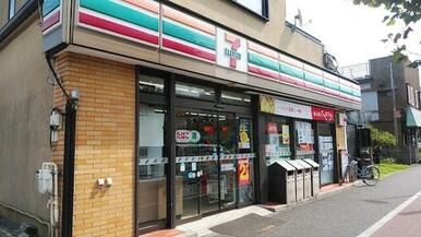 セブンイレブン　平安町店