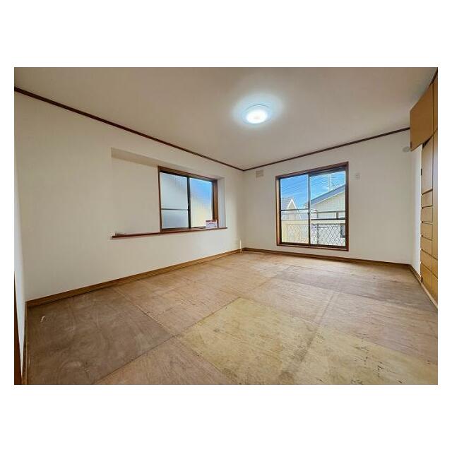 2階和室　畳調整前