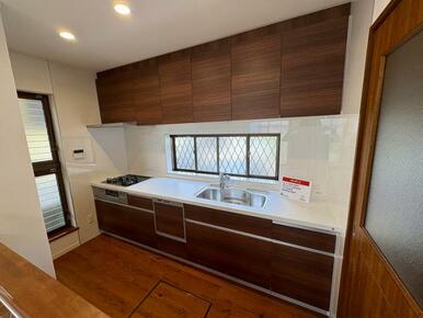 システムキッチン　食洗器付き