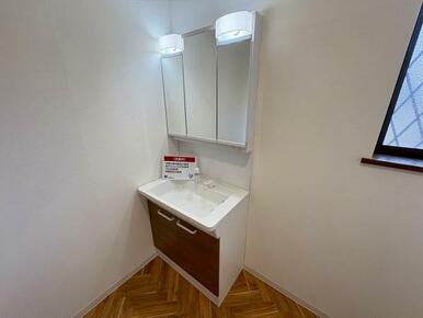 洗面台新品交換済み