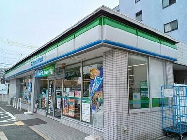 ファミリーマート様