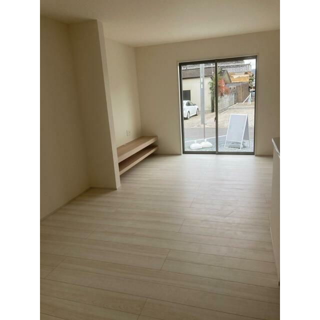 長い時間を過ごすリビングだから自分らしいスタイルを演出したい（1号棟）