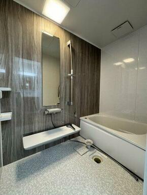 お風呂新品交換済み。