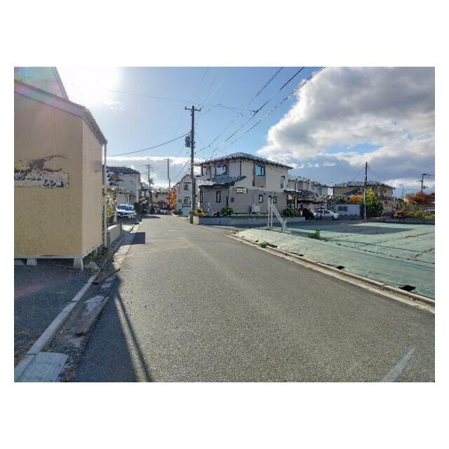 前面道路の様子（東側）