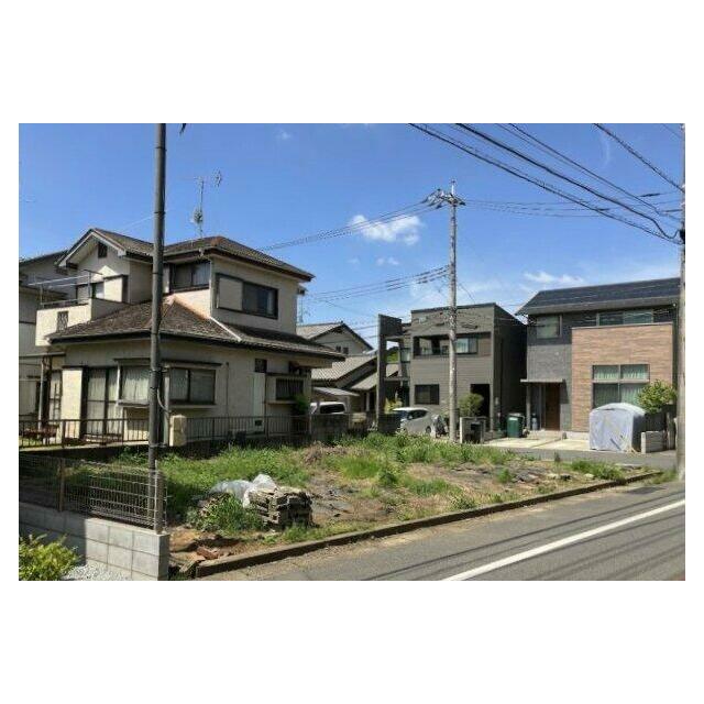 前面道路含む現地写真です