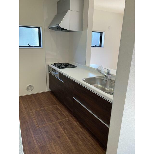 コンロ数が増えると手の込んだ料理に思わずチャレンジしてみたくなる！？（1号棟）