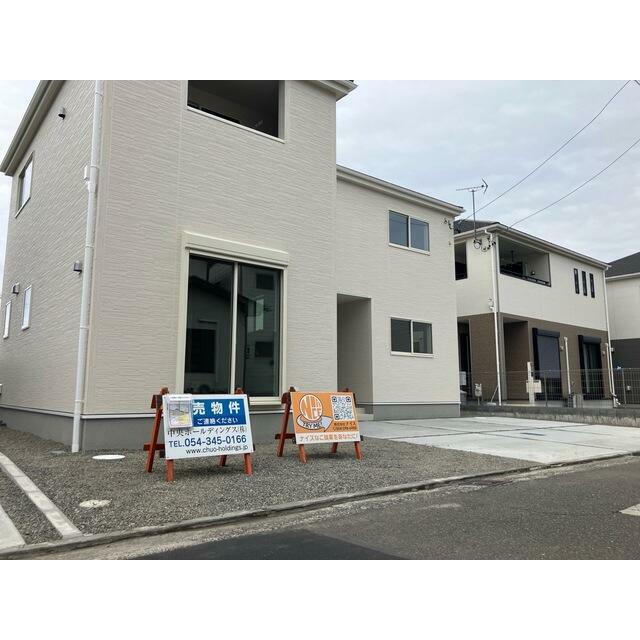 未来を鮮やかに彩る住まい（2号棟）
