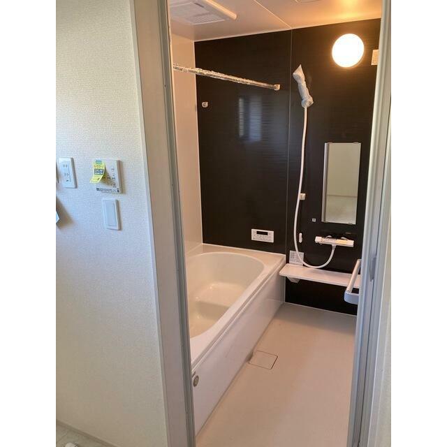 お風呂時間で身も心もリセット（1号棟）