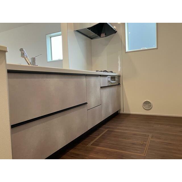 自分好みの工夫も楽しめるカウンターキッチン（2号棟）