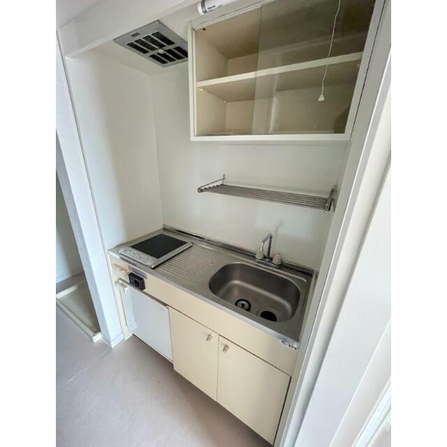 ※ミニ冷蔵庫は撤去されます