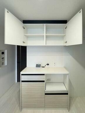 キッチン　カップボードを採用しています