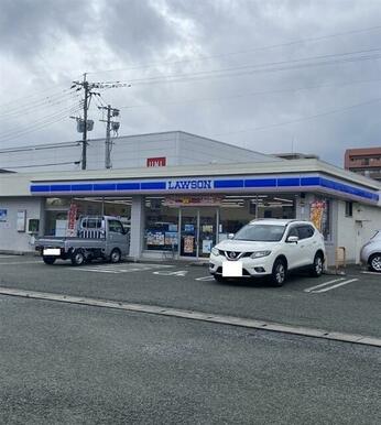 ローソン熊本下硯川店