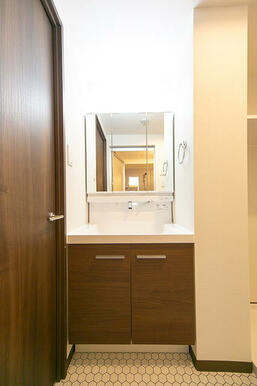 ※写真は同タイプ住戸です。