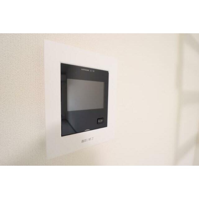 ドアホン付きのため安心安全です。