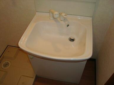 洗髪洗面化粧台