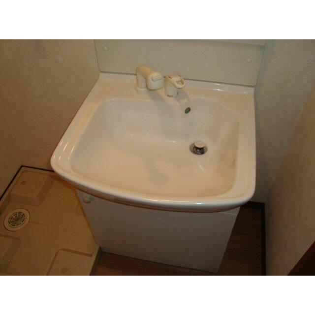 洗髪洗面化粧台