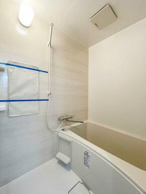 日々の疲れを癒すお風呂付です