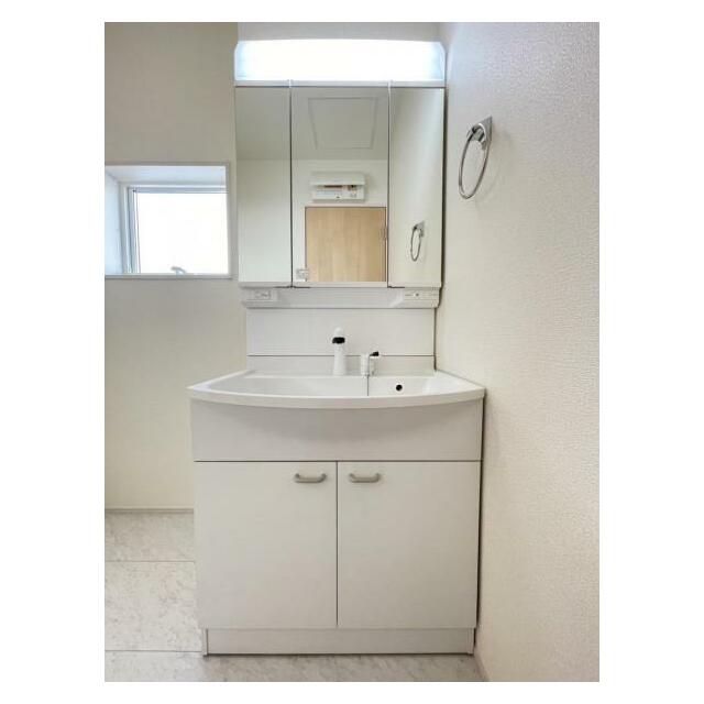 水が流れやすく、汚れがたまりにくい設計でお手入れもらくらくです