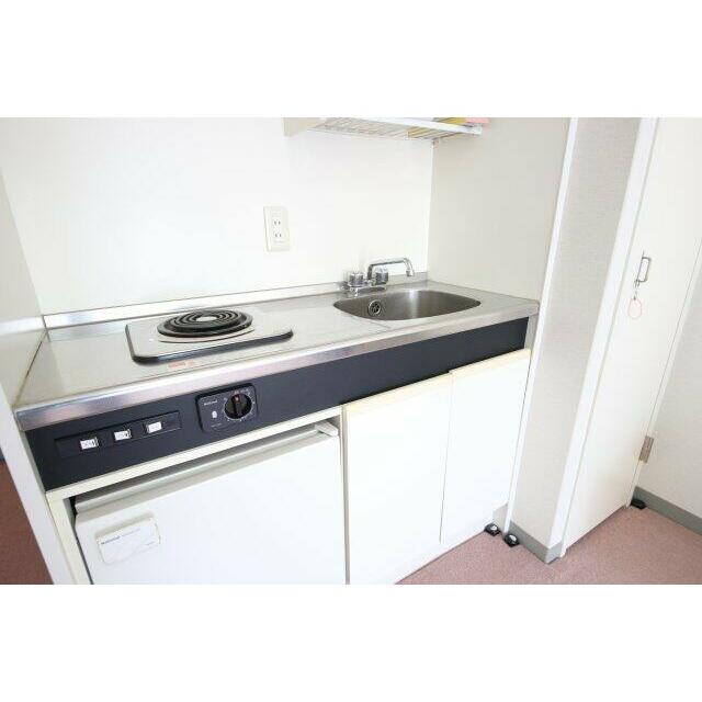 電熱器のキッチン