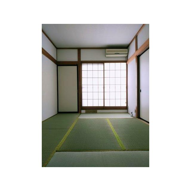 和室、ちょっとしたくつろぎスペースにいかがでしょうか