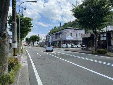 前面道路・南側