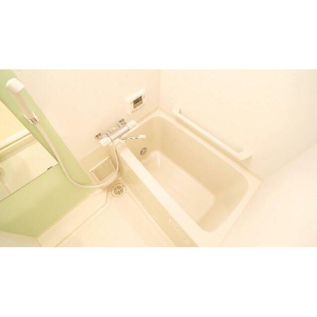 シンプルで使いやすいお風呂