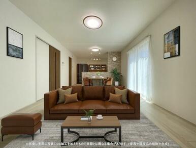 開放感のあるゆとりあるリビング。採光にもこだわった居心地の良い空間です♪