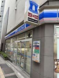 ローソン世田谷三軒茶屋二丁目店